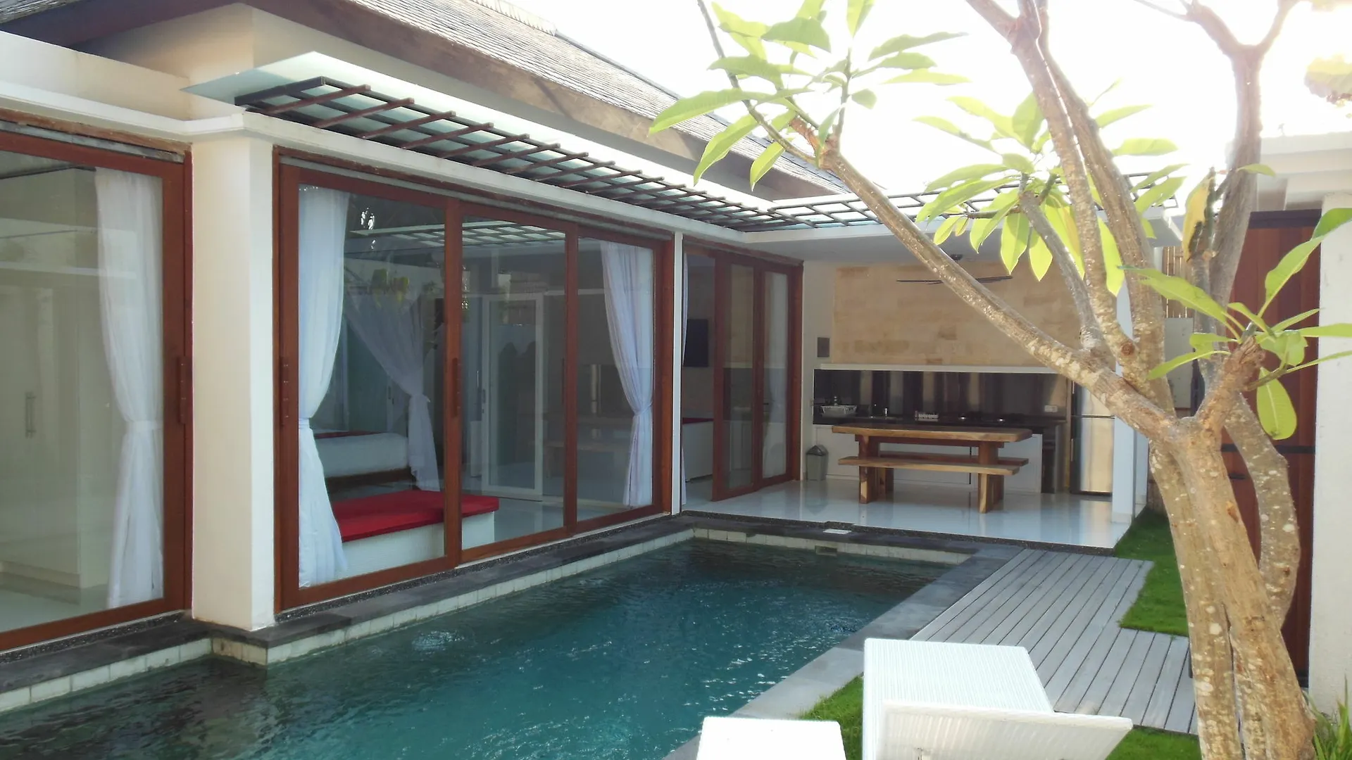 Hk Villa Bali Legian